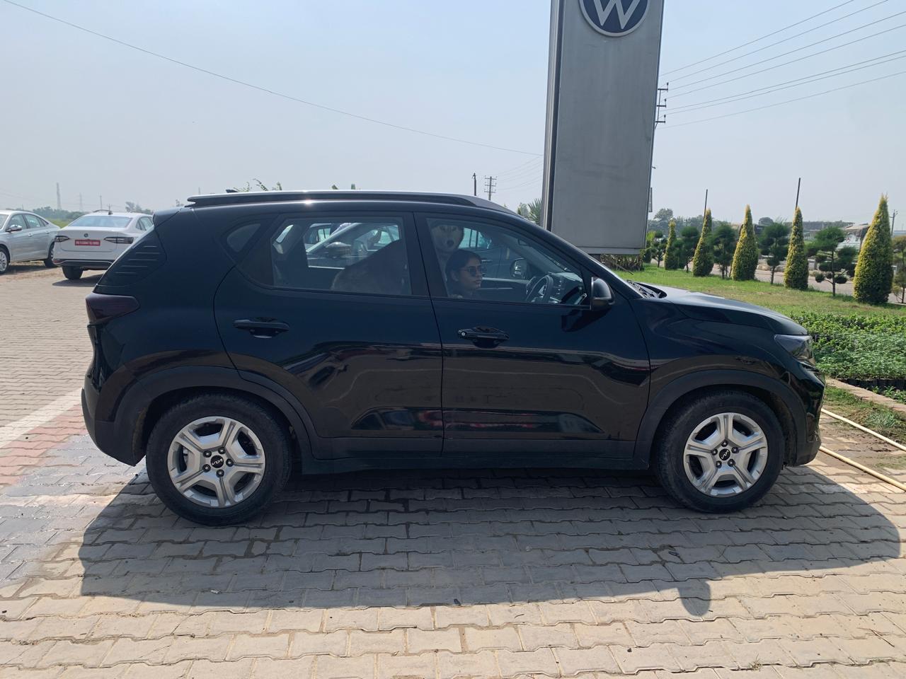 Kia Sonet(2023-2024) Htk Plus 1.2